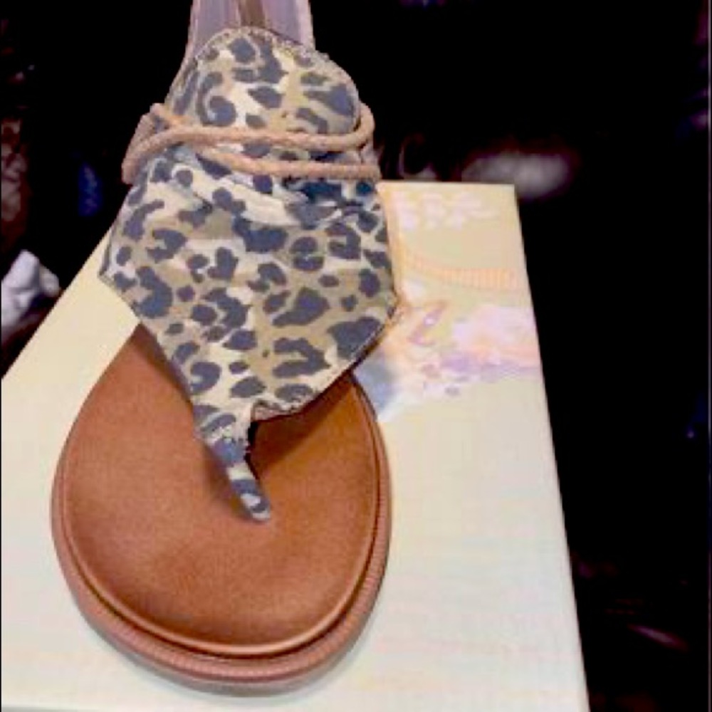 Very G Sandals
